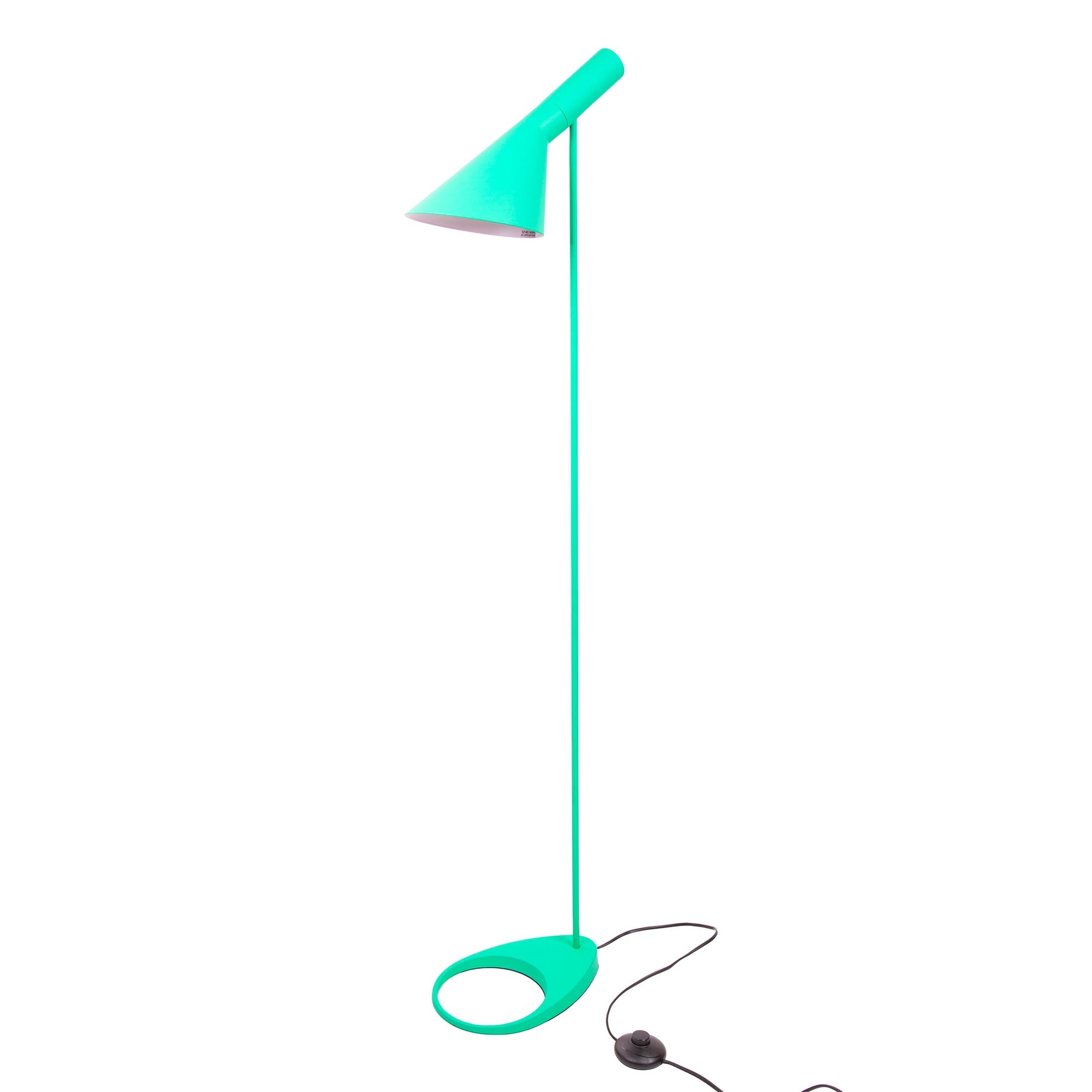 Arne Jacobsen style, Lámpara de pie DD D AJ Lámpara azul claro